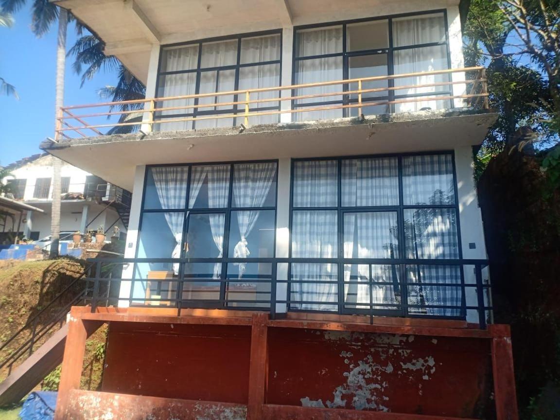 Manshore Bay Kannur Bagian luar foto