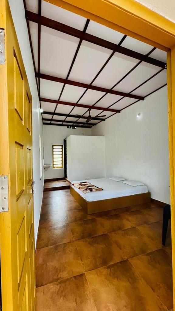 Manshore Bay Kannur Bagian luar foto