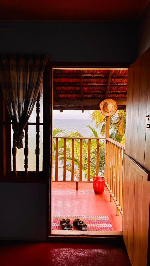 Manshore Bay Kannur Bagian luar foto